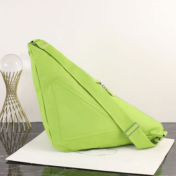 

triangle canvas triangle bag women shoulder crossbody bags zipper closure fashion letters men large capacity messenger wallets solid color h