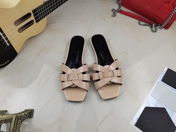 

designer women sandal smooth calfskin new flat sandals with leather buckle open rounded toe sole full mark summer beach 0719, Black