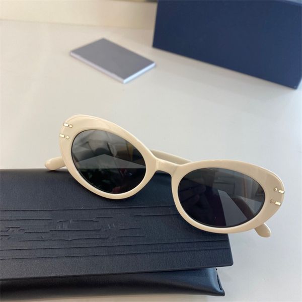 

new fashion sun women's sunglasses luxury designer eye protection anti-snort uv400 vertebral disc type, White;black