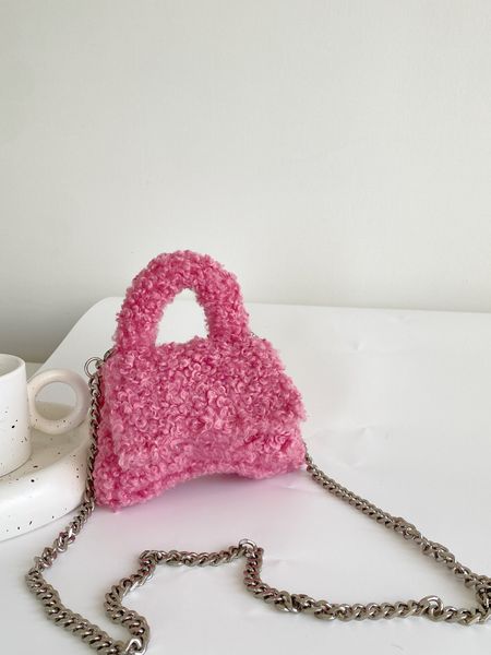 

fashional designer autumn winter mini plush hourglass bag standard for delicate girls small with chain crossbod hand-held