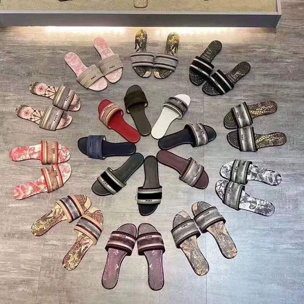 

women slippers summer sandals beach slides ladies slipper flip flops embroidered floral shoes with box, Black