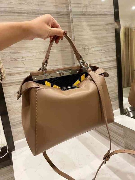 

luxury saddle crossbody fends bags for womens multicolor handbag designer sling bag baguette tote shoulder purses woman 7a fashion wallet 26