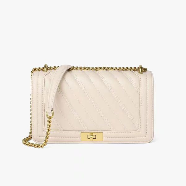 

2023 high-end one-shoulder messenger bag rhombus chain .5a designer ladies light luxury