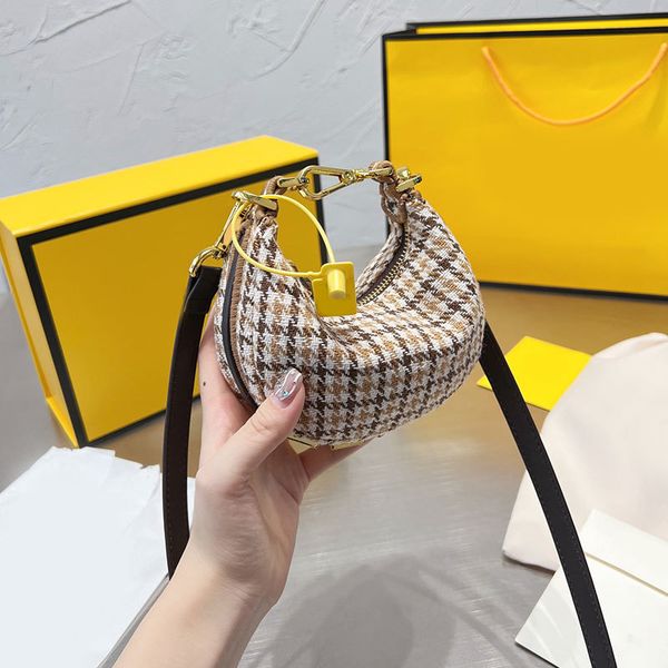 

luxury saddle crossbody fends bags for womens multicolor handbag designer sling bag baguette tote shoulder purses woman 7a fashion wallet s6