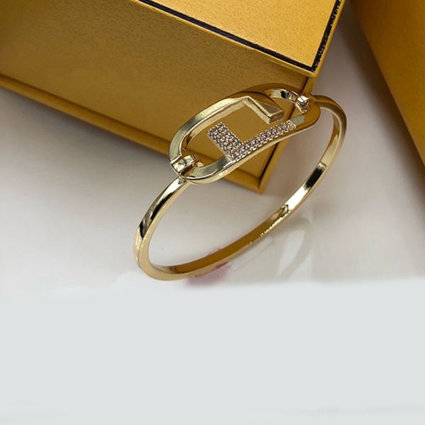

fashion gold bangle designer bracelet for men women golden buckle versatile bracelet letter designers love bracelets luxurys gift d2109165z, Black