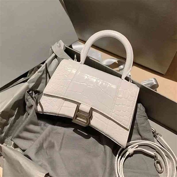 

designer bag balenciga women's 2022 spring and summer hourglass leather crescent portable one shoulder cross c