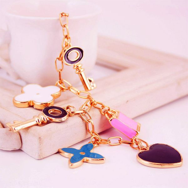

keychain boutique creative good luck four leaf clover fashion brands keyrings womens bag accessories metal pendant pendant car small gift ch, Silver
