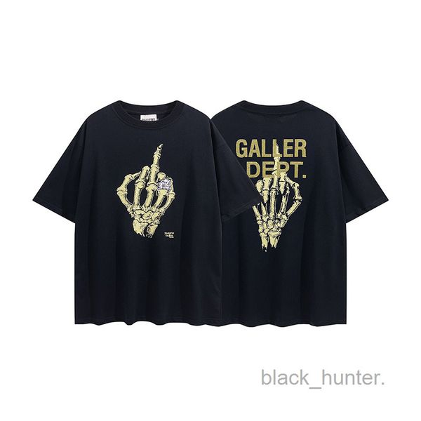 

mens t-shirts new designer trendy gary dept tees gilded letter skull hand bone print womens loose short sleeve fashion brand t-shirt, White;black