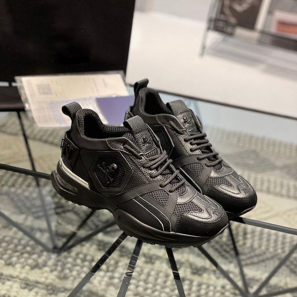

2022 new sneakers shoes luxury designer casual breathable mesh stitching metal elements are size38-45 cnf, Black