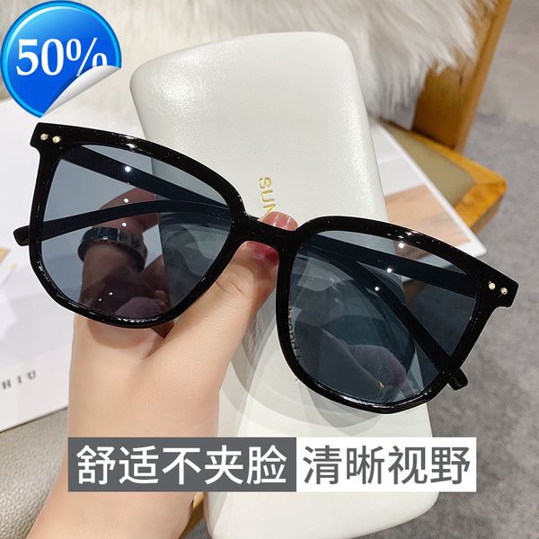 

men's sunglasses designer women's 21 new gm sunglass, White;black