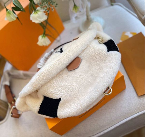 

evening bags designer waist bags women luxury handbag cross body fashion with letter pattern lamb wool shoulder bagss mens chest bag