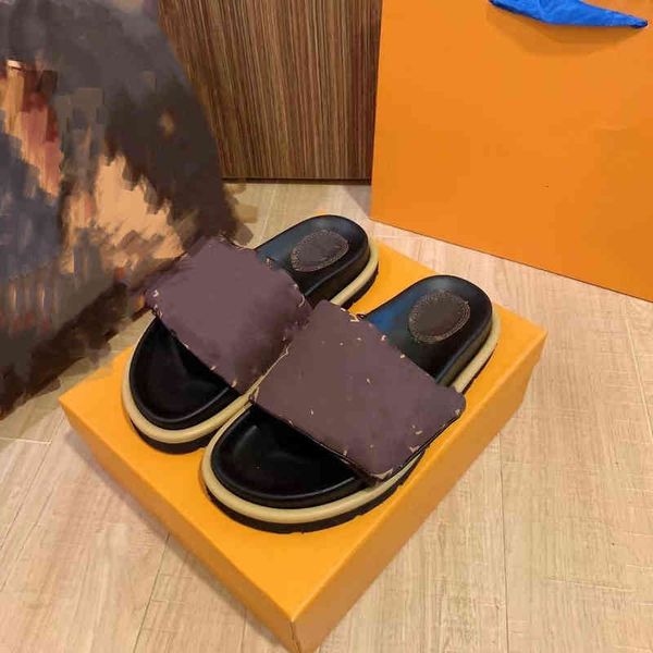 

slippers women slippers sandal slipper flip flops beach sandals summer flat heel slides luxury l designer men embossed printing pillow hook, Black