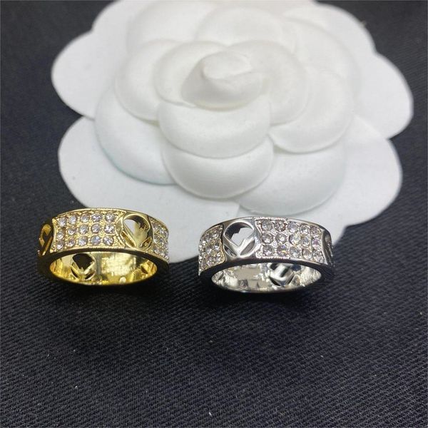 

luxury diamond letter ring for woman simple hand accessories party wedding lovers gift engagement rings gold silver color