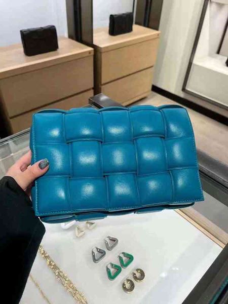 

shoulder bag women crossbody bottage venates backpack purse handbags seam leather ladies metal chain classic woven messenger bag luxurys des