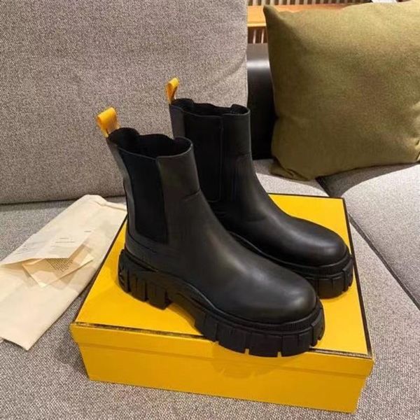 

smooth leather biker ankle chelsea boots platform wedges slip-on round toe block heels flat booties chunky lugg half boot luxury designer fo, Black