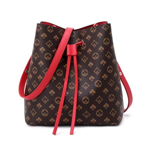 

women 2022 totes designers bags luxurys handbags bucket bag clutch shoulder string drawstring fashion leather crossbody