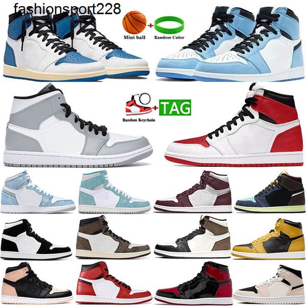 

dress shoes university blue 1 high og men basketball shoes 1s bordeaux dark mocha bred shadow unc twist seafoam men women sneakers trainers, Black