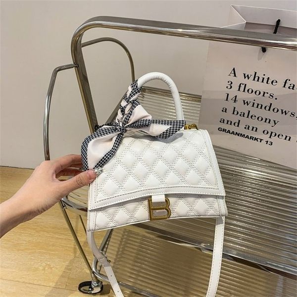 

handbag 2023 fashion women's bag leather quality handbag women's korean diagonal cross red square lattice embroidered thread armpi
