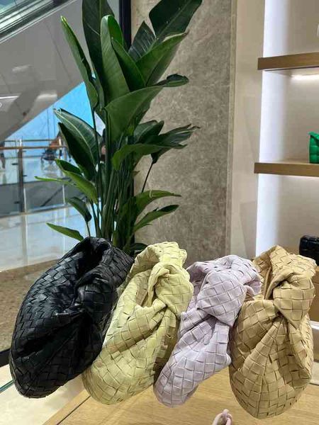 

shoulder bag women crossbody bottage venates backpack purse handbags seam leather ladies metal chain classic woven messenger bag luxurys des