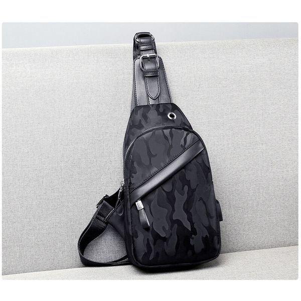 

luxury designer men usb chest bag sling bag large capacity handbag crossbody bags shoulder bag give away key bags