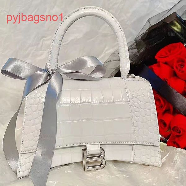 

designer balencig shoulder bags online sale x crowdsourcing 2022 new fashion high-end hourglass versatile wome