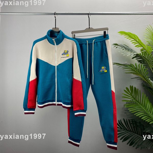 

2022ss spring and summer new sweatshirts high grade cotton shirt printing short pants sleeve round neck panel t-shirt size s-m-l-xl--xxxl, Black;brown