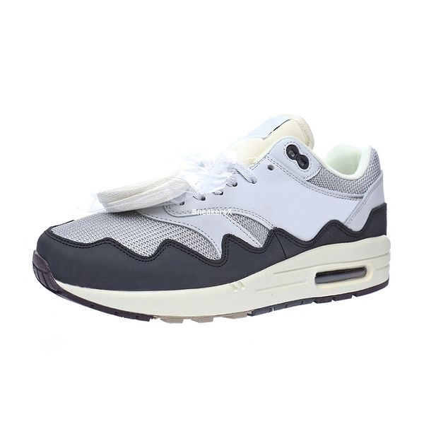 

patta waves navy blue running shoes for men sports shoe women sneakers mens trainers womens athletic man sport woman training dh1348-002