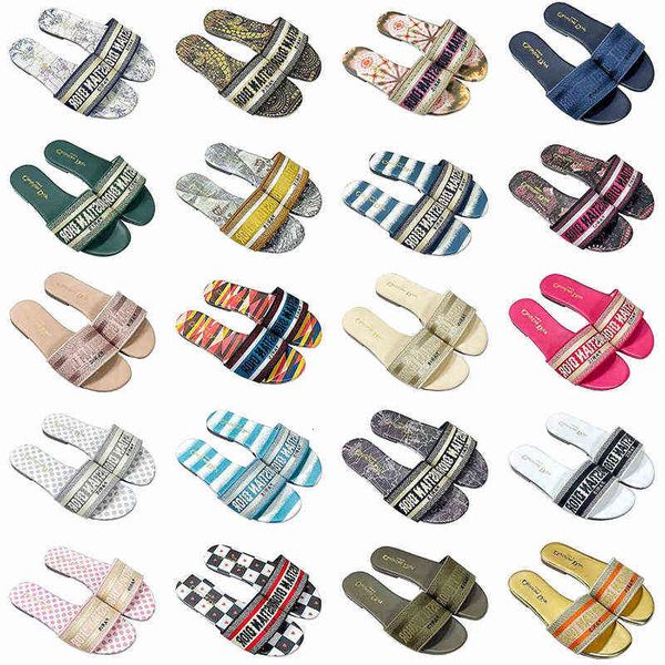 

slippers designer 2022 women lady paris embroidered dazzle slippers ladies scuffs striped causal slides beach real leather sandals luxury em, Black
