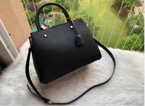 

2021 European Handbags Leather Women Shoulder Bags Messenger Crossbody Purse Fashion Rivet Lock Chain Handbag Tote Wallet, Black/embossment