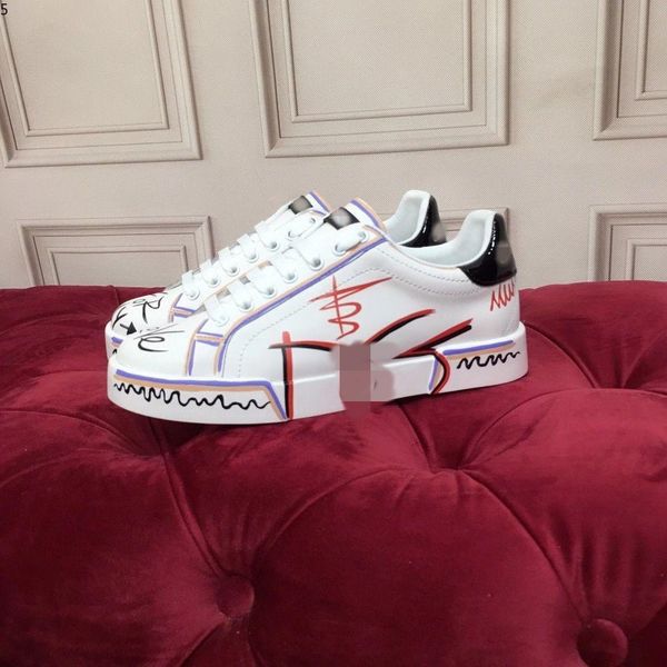 

2022 designer sneakers shoes 2022 luxury women sandals sandal kitten heel slippers classic leather platform fashion casual gns, Black