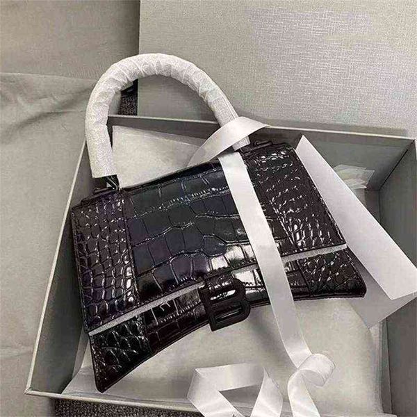 

bags designer fashion bbalencaigass handbags cowhide red family high net version crocodile hourglass leather women's single messenger h