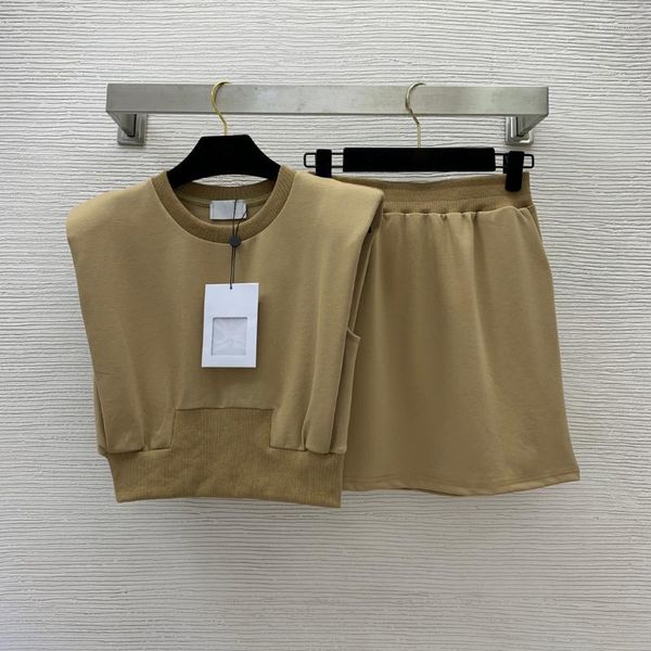 

two piece dress summer brand leisure sports style small flying sleeve vest short skirt fashion age-reducing suittwo, White
