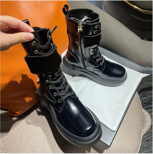 

2022martin boots designer autumn winter women shoes flat desert boot real leather shoe zipper letter lace up fashion lady boots large size 3, Black