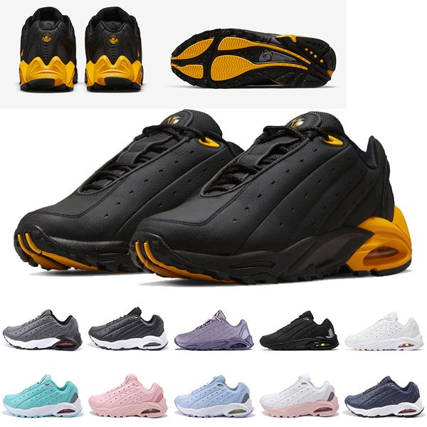

2022 women mens nocta x terra running shoes noctas step black white pink university gold navy blue purple grey runner sneakers reflective tr