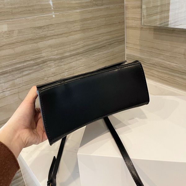 

bags lady shopping bags fashion handbags women totes shoulder h