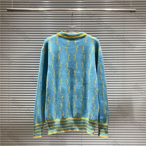 

geccci mens womens designers sweaters winter comfortable and warm man sweater jacket knit low neck men hoodies old flower knitted alphabet j, White;black