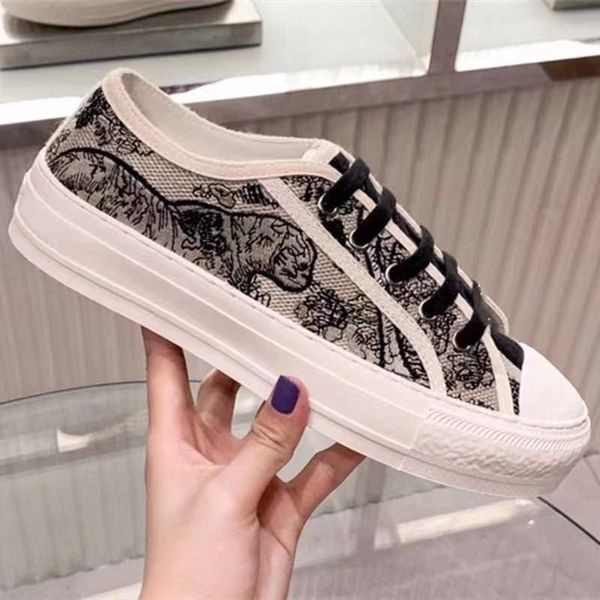 

luxury embroidered letter dress shoes canvas 2022 classic lace-up casual sports round toe all-match thick bottom white shoes women 01 animal, Black