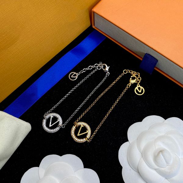 

luxurys designers bracelet link set diamond necklace female temperament personality explosion full of diamonds letters small fragrant wind t, Black