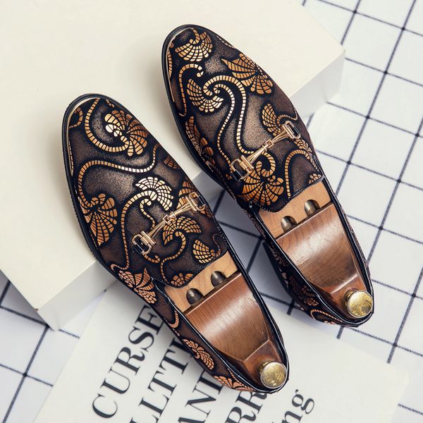 

metal button loafers men casual shoes leather all-match classic fashion tassel trend round head printing daily youth banquet office shoes, Black