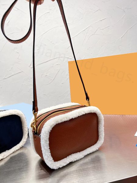 

plush bag luxury designer 2022 camera bags fall/winter new ins same style casual standard hasp imported fabric texture super good one-should