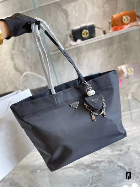 

women's shopping bag fashion classic nylon shoulder bag girl party travel bags
