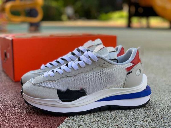 

2022 running shoes sports sneakers dark iris sesame blue void black gum sail fragment summit white nylon orange blaze sacais mens womens ldv