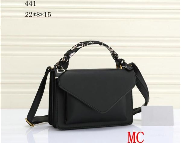 

Designer Womens Crossbody bag leather handbag Messenger handbag Shoulder bags for women fashion crescent bag handbag, Pink
