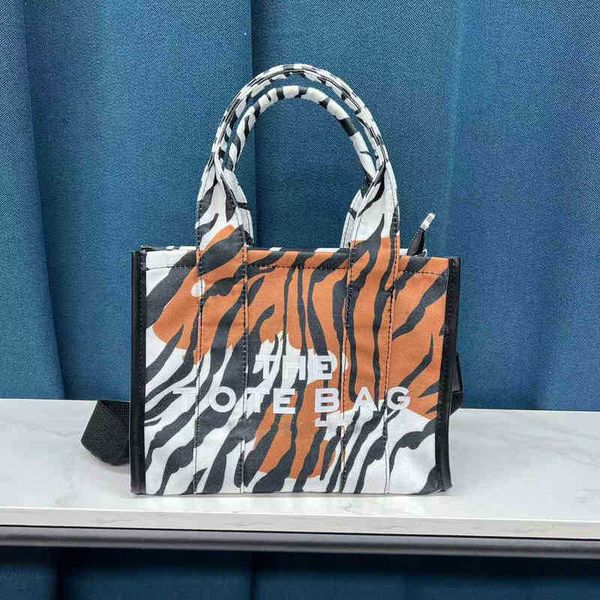 

designer luxury women the tote bag fashion versatile handbags shoulder crossbody bags purse tories totes large capacity saddle wallets 7a f4