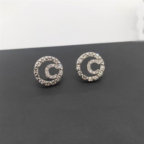 

2022 charm round shape stud earring with sparkly diamond in platinum color plated for women wedding jewelry gift have 292p, Golden