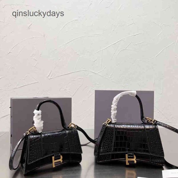 

di0rbags luxury balencaig bags outlet bag women's new hourglass leather women's fashion hand high grade crocodile patte