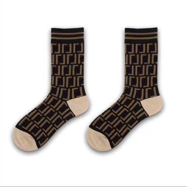 

designer men's and women's socks luxury sports four seasons printing brand men women letter printed embroidery cotton sock, Black