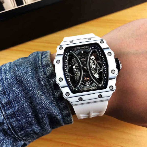 

multi-function superclone business leisure white carbon fiber hollowed out full-automatic mens mechanical watch domineering fashion tide, Slivery;golden