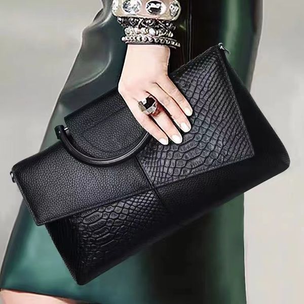 

designer dinner hand bag ladies evening party one shoulder crossbody shiny 2022 new light luxury wedding party leather large capacity fashio