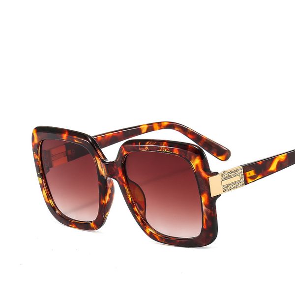 

sunglasses big frame european and american cross-border modern trend personality fishing outing outdoor street trendy fashion box metal acce, White;black